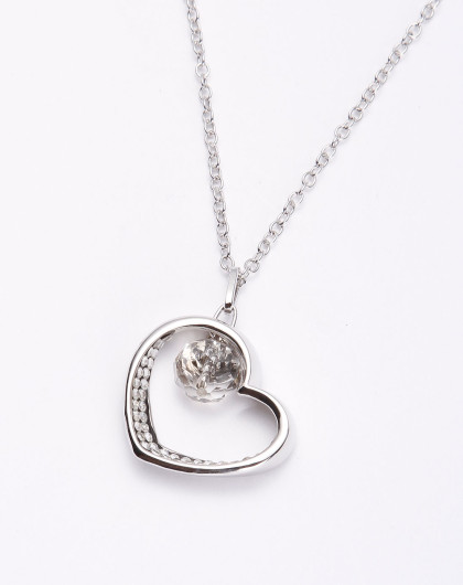 银白色时尚特色心形仿水晶项链