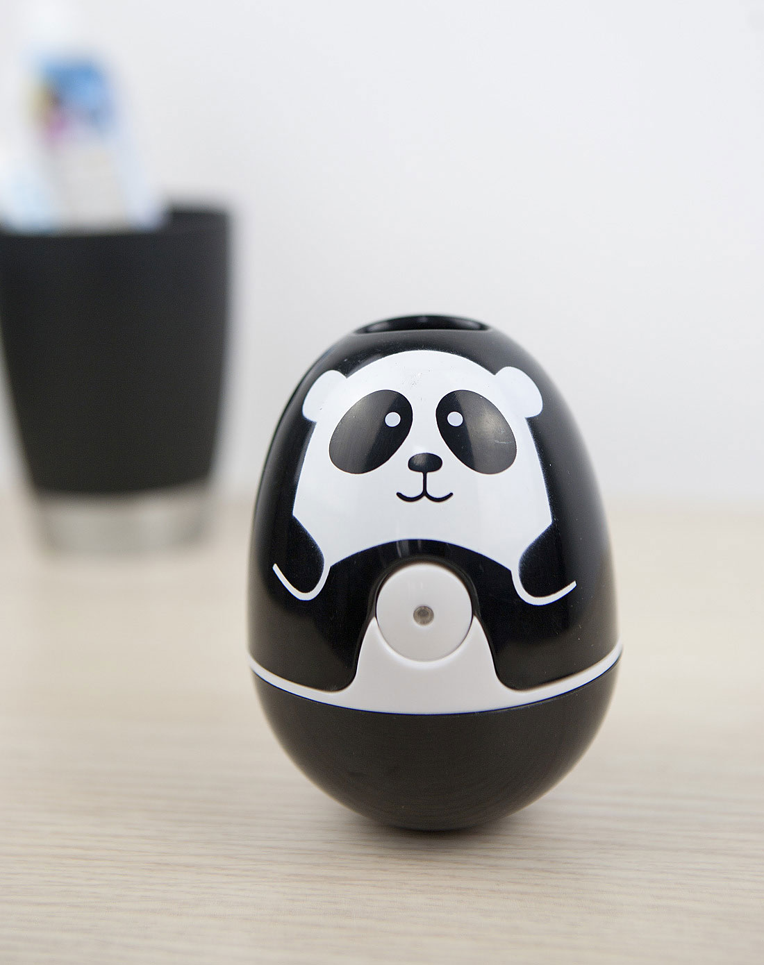 ideashow国宝熊猫牙刷消毒器