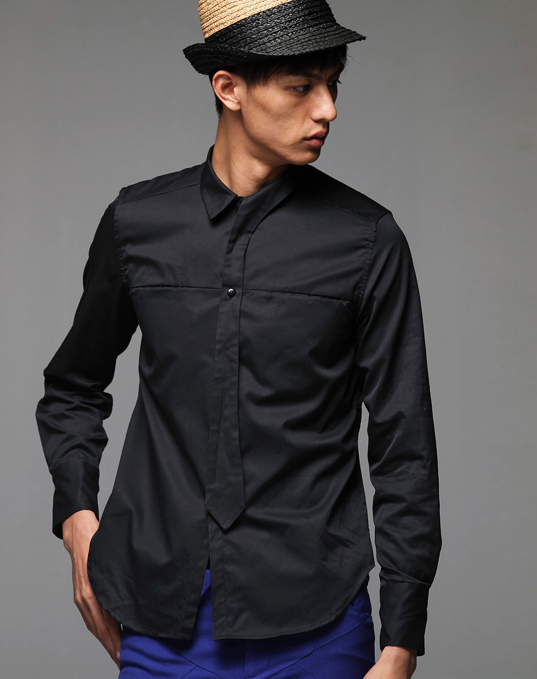 新款黑色结构外形带领带衬衫