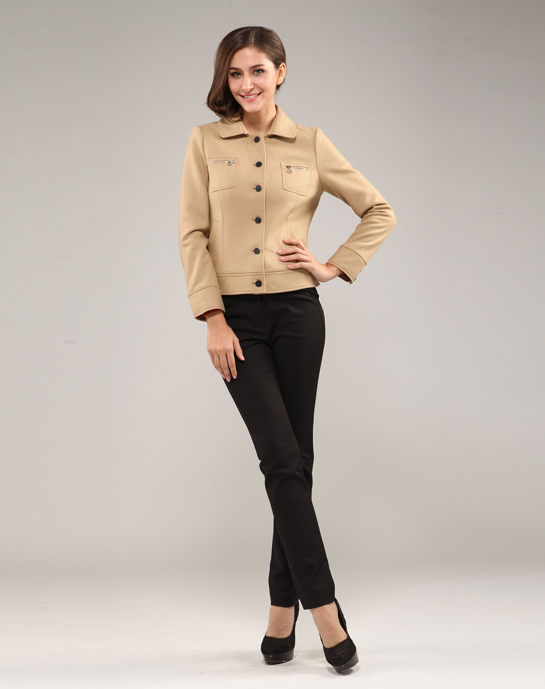 女款驼色单上衣