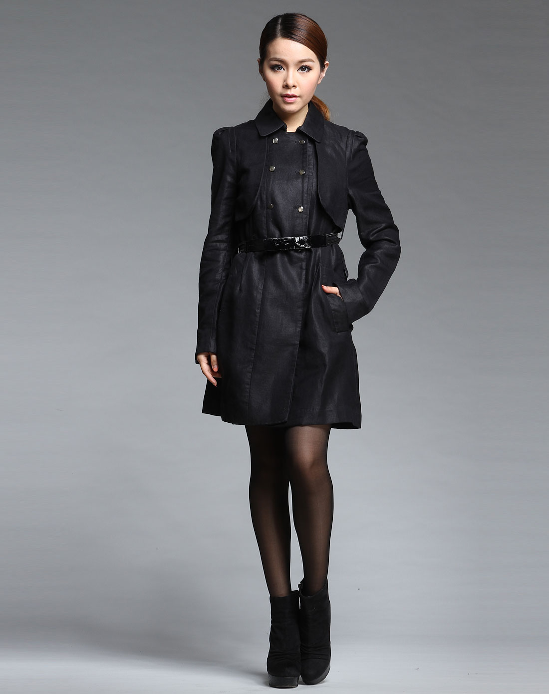 黑色优雅舒适长袖风衣