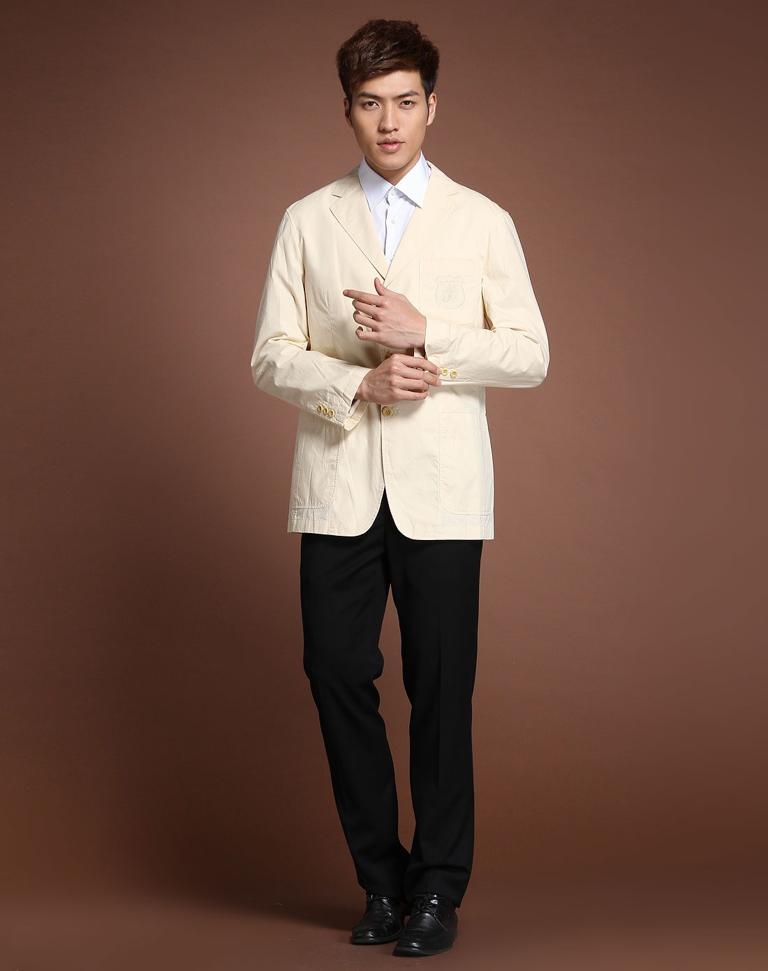 佛伦帝奴fllorinteno男装专场 > 米黄色休闲长袖西装外套