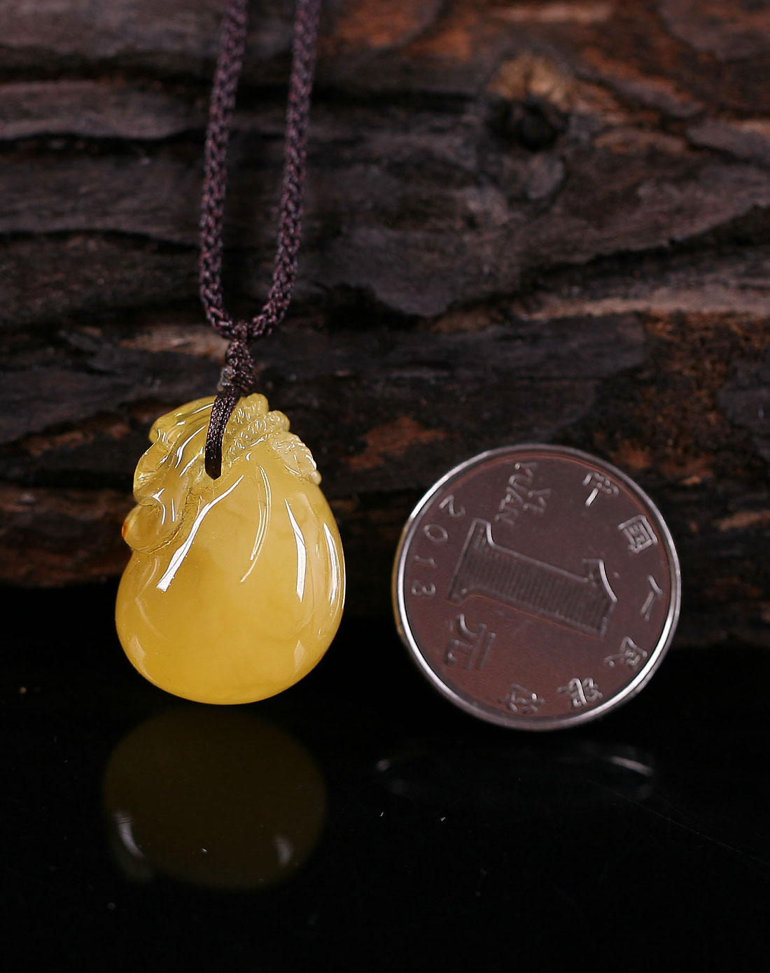 招财钱袋蜜蜡项链