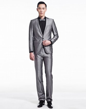 银色简约潇洒长袖西装套装