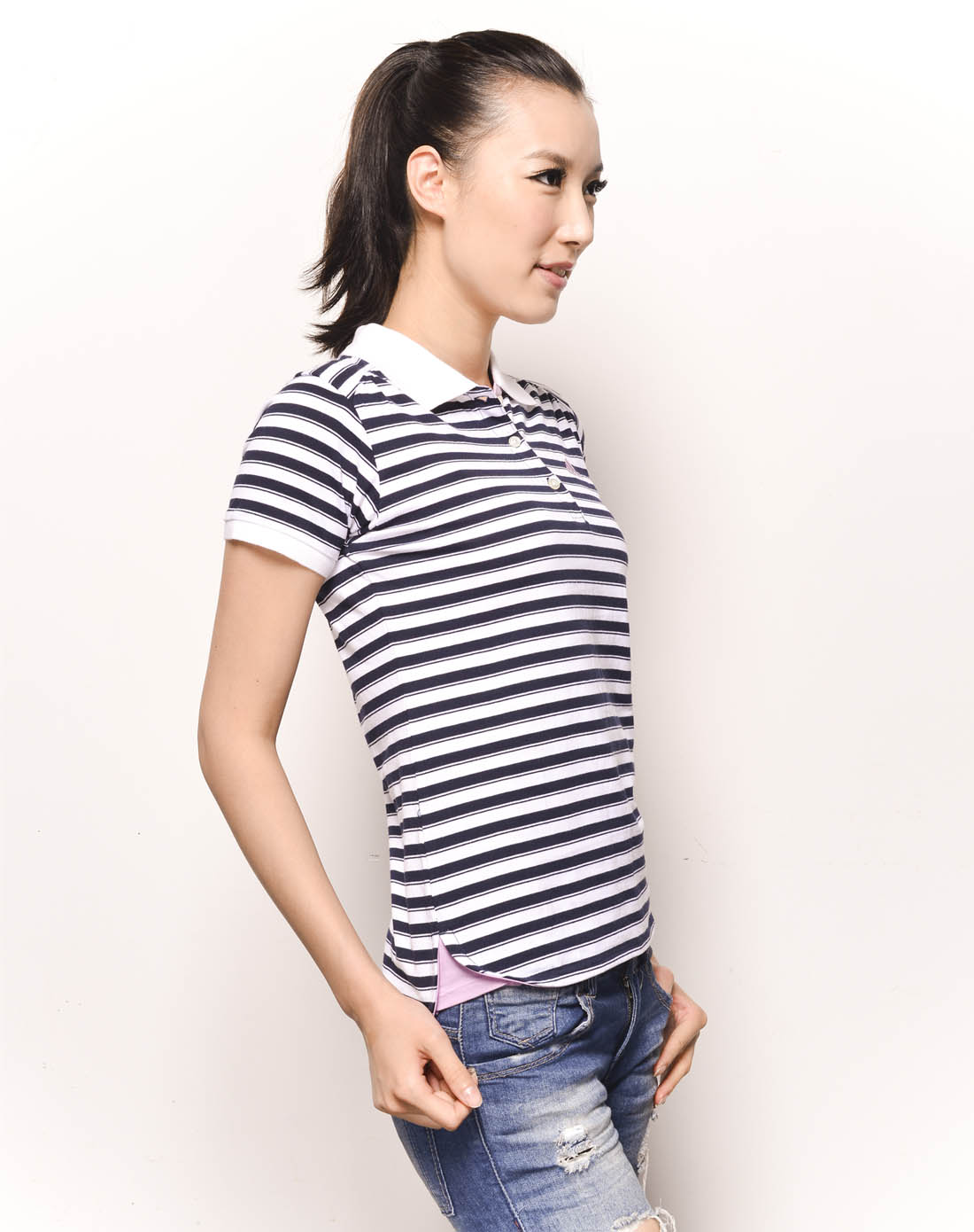 女子黑白条纹短袖polo衫