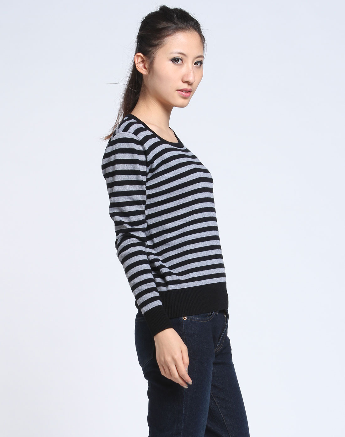 卡尔丹尼诗毛衣专场女款黑/灰色休闲横纹长袖羊毛衫8808-01_唯品会