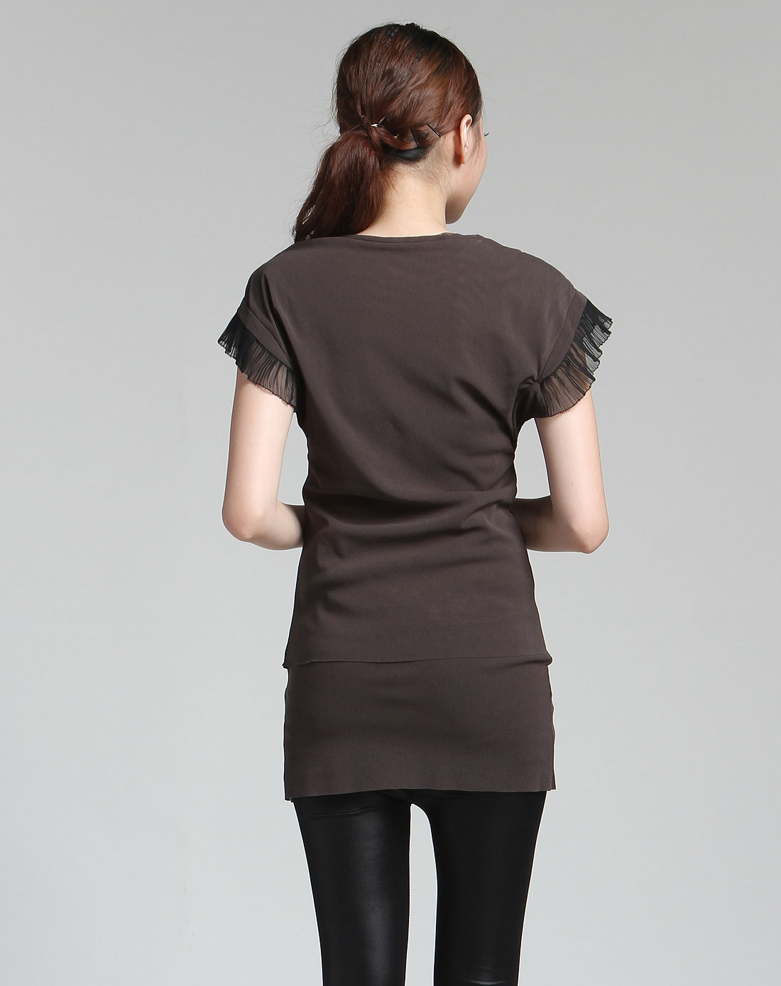 灰褐色网纱时尚短袖t恤