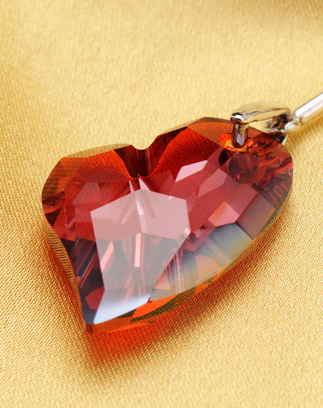 玻璃心水晶项链