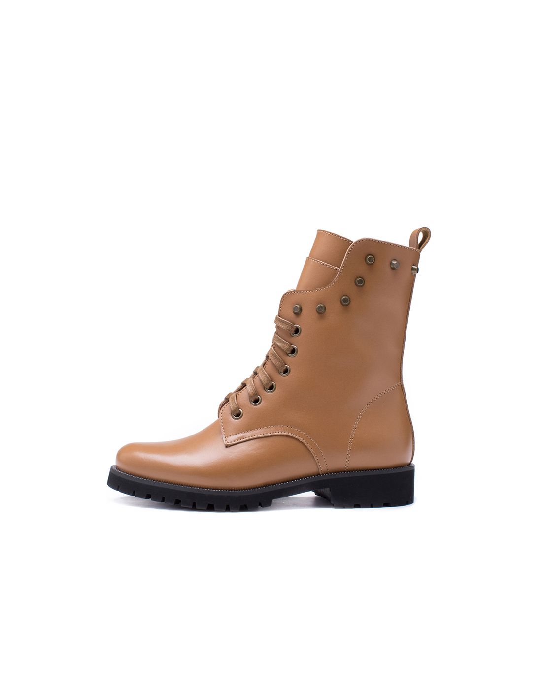 女款驼色牛皮铆钉系带马丁靴