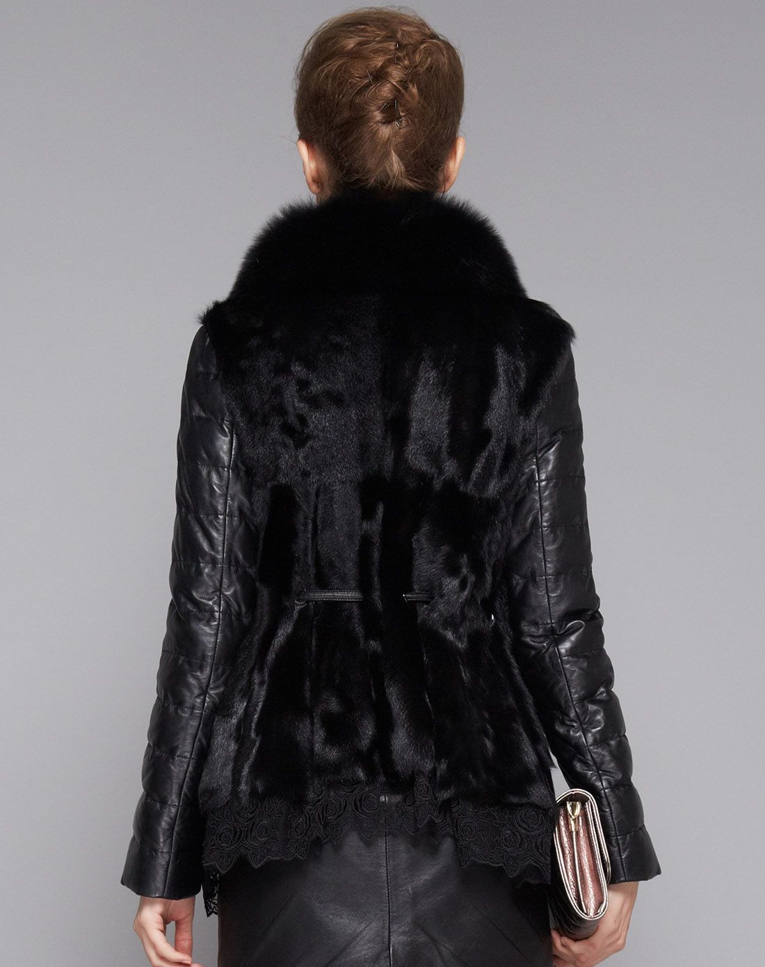 黑色猾子毛狐狸毛领皮羽绒