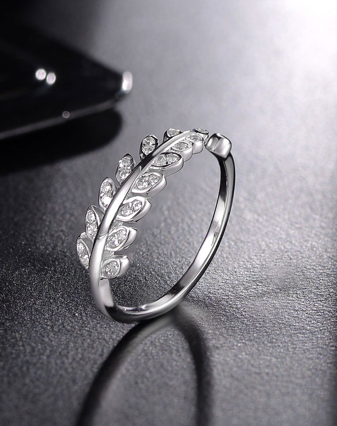 bazaar s925银时尚叶子戒指