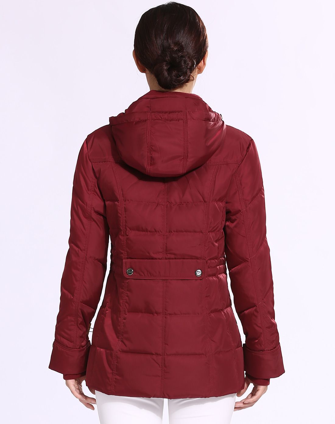女士幽红色修身羽绒服