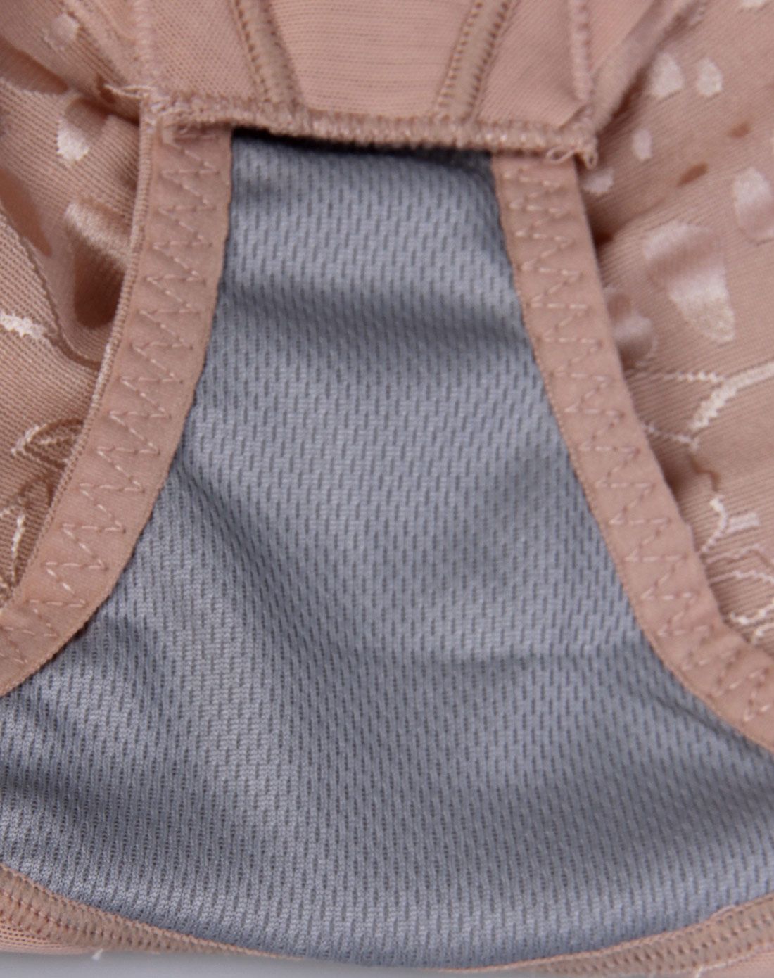 肤色绣花塑身三角无袖连体内衣