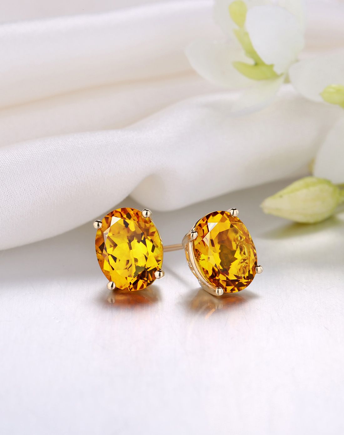 简单经典 黄18k金 4.6克拉 黄水晶耳钉