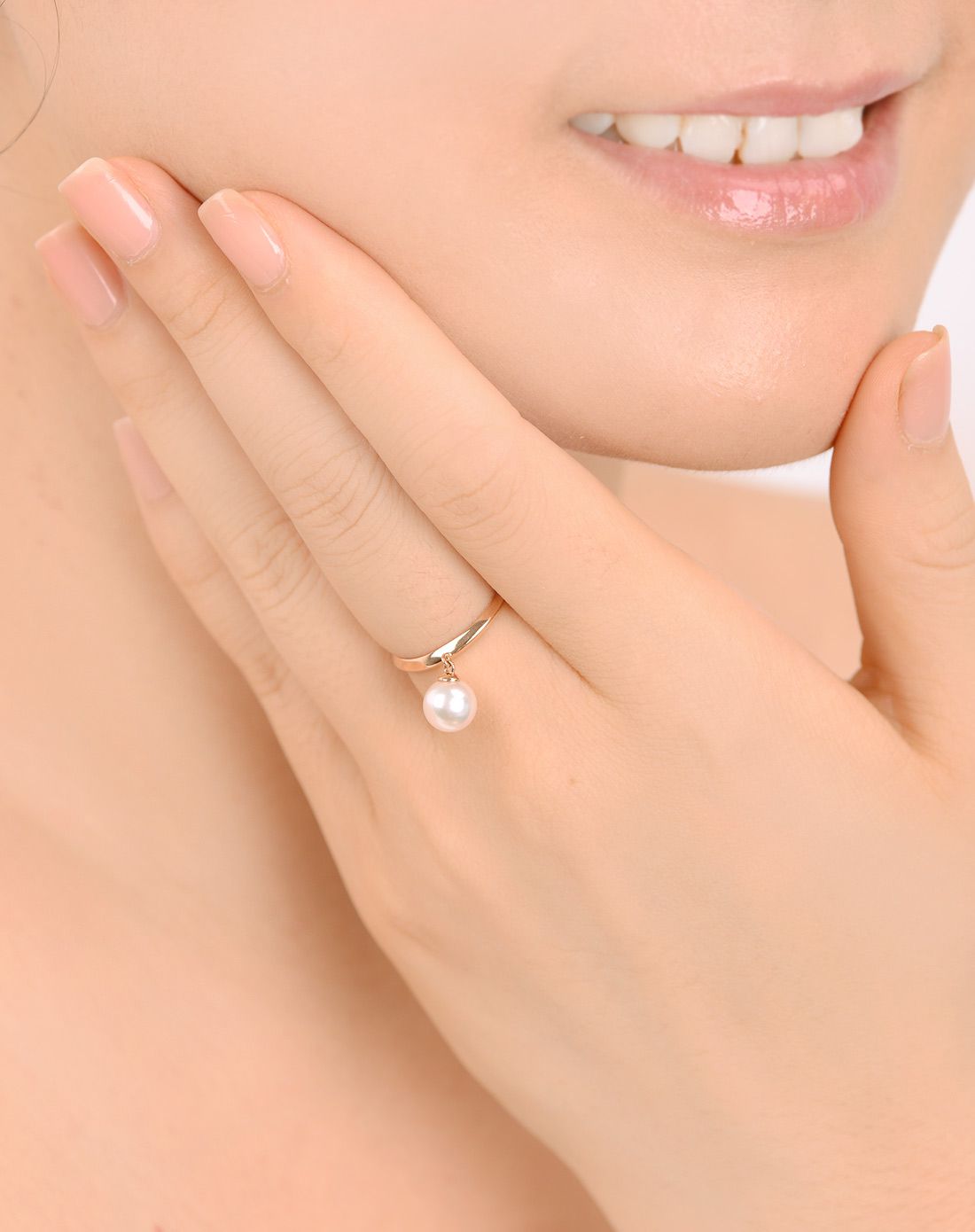 亚一 彩18k金镶白珍珠戒指素雅单珠(约1.3克)定价