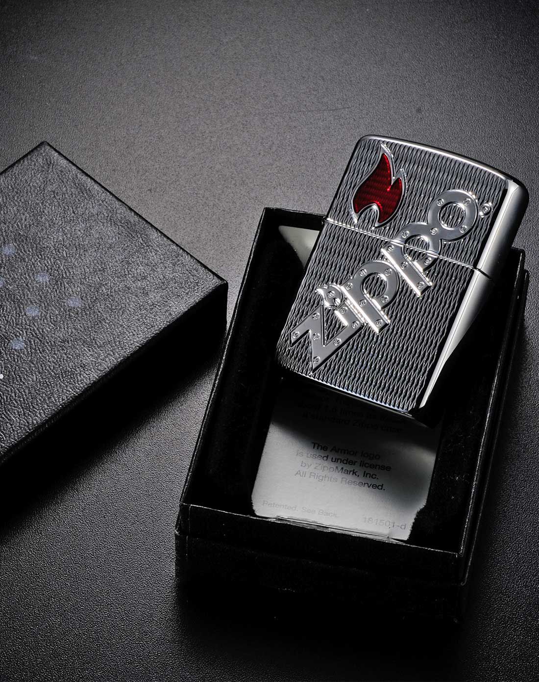 芝宝zippo 火焰zippo标志-盔甲常规机