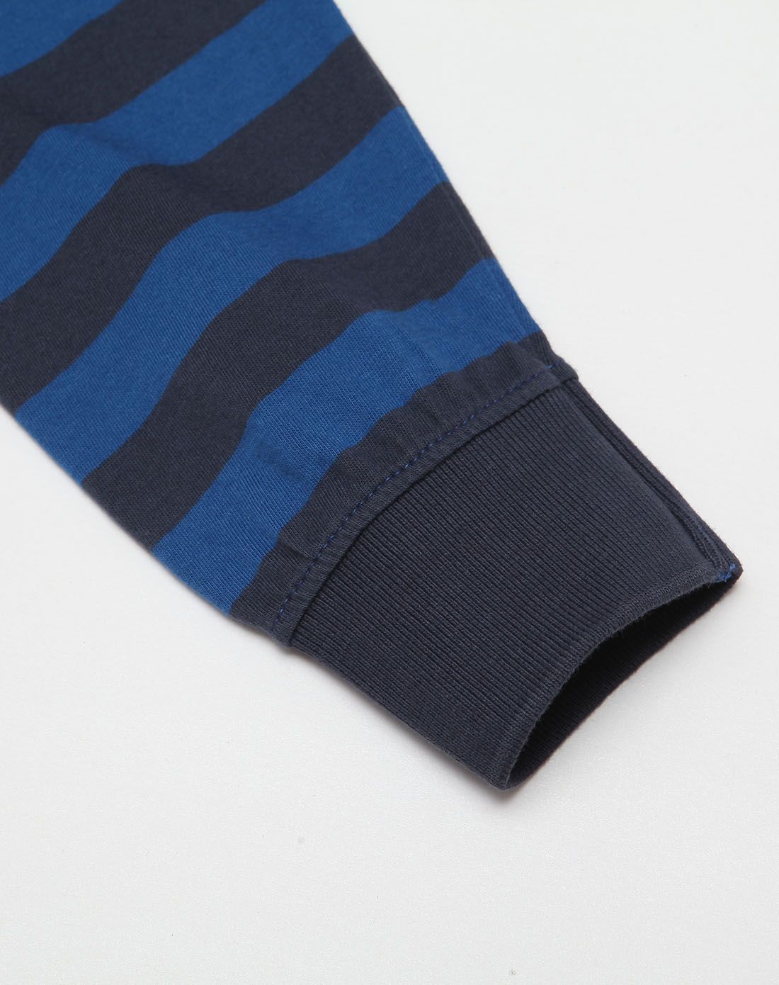 男大童靛青蓝polo衫