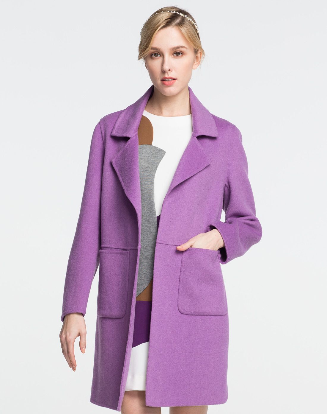 淡紫色长袖时尚毛呢大衣