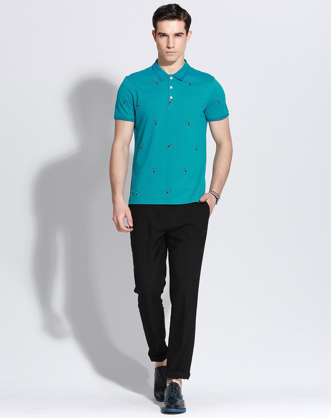 蓝绿色时尚潮流短袖polo衫