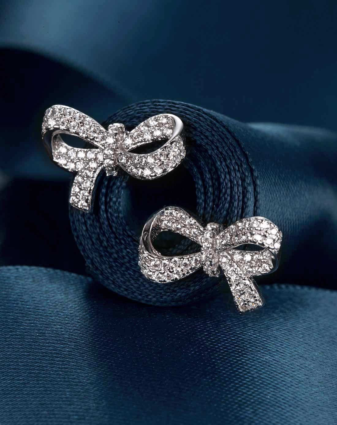 【蝴蝶结情结】s925银天然淡水珍珠镶施华洛世奇宝石璀璨浪漫蝴蝶结