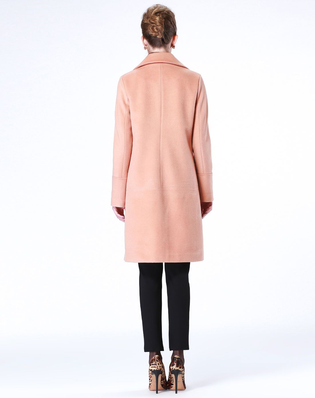 女装肉粉色修身中长款毛呢大衣