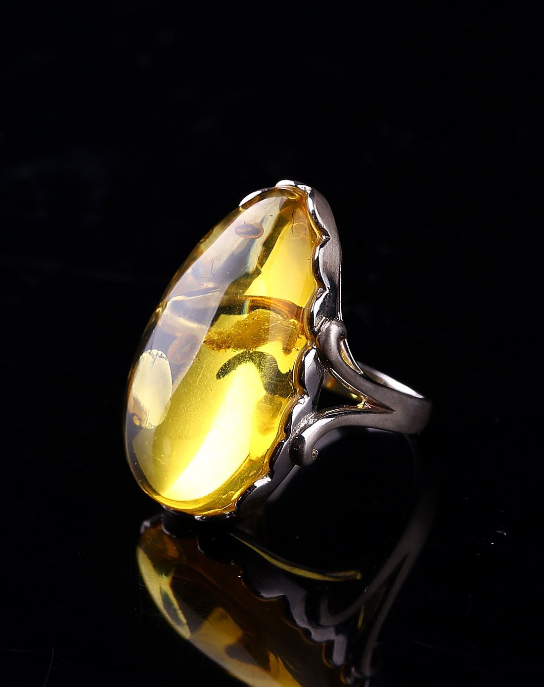 古典优雅天然花珀戒指附证书