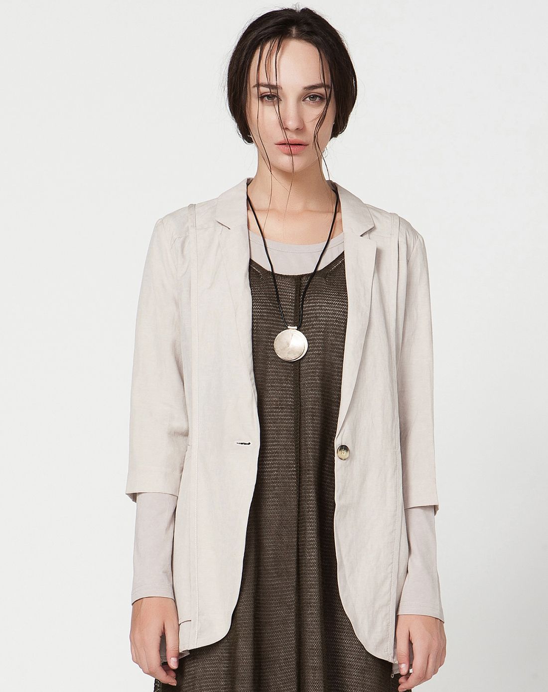 浅灰新款亚麻灰色翻领单外套