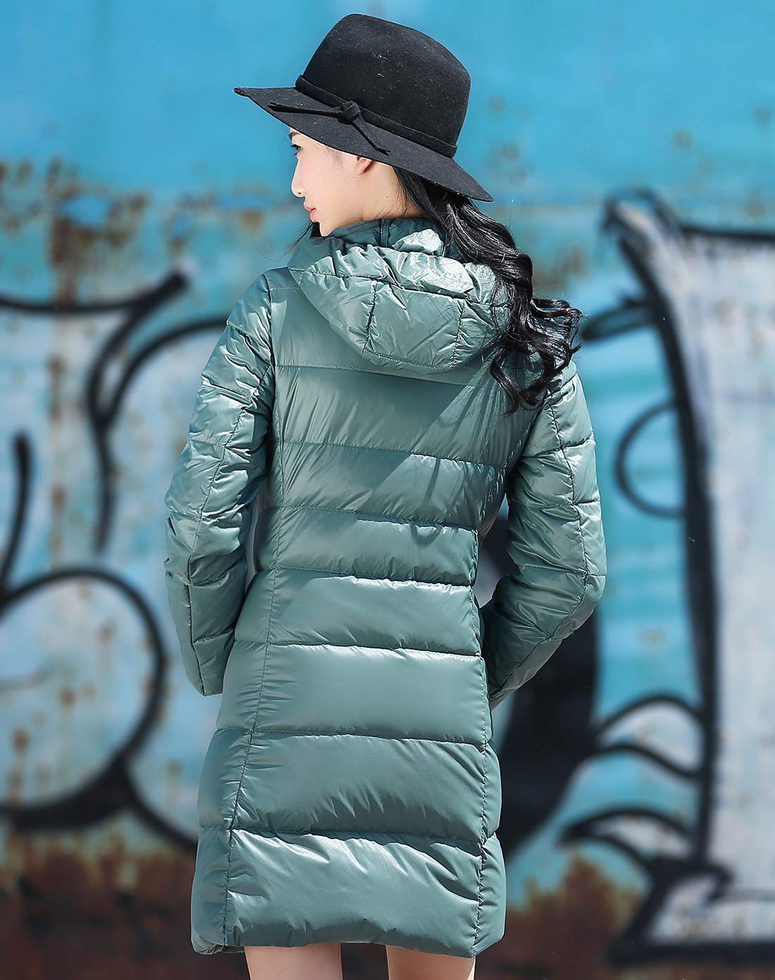 裂帛&莲灿女装混合反季专场裂帛 灰绿纯色连帽领超轻中长款直筒羽绒服