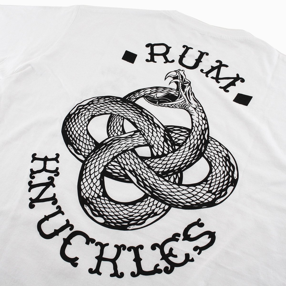 rum knuckles 男士eternal snake盘蛇图案短袖t恤