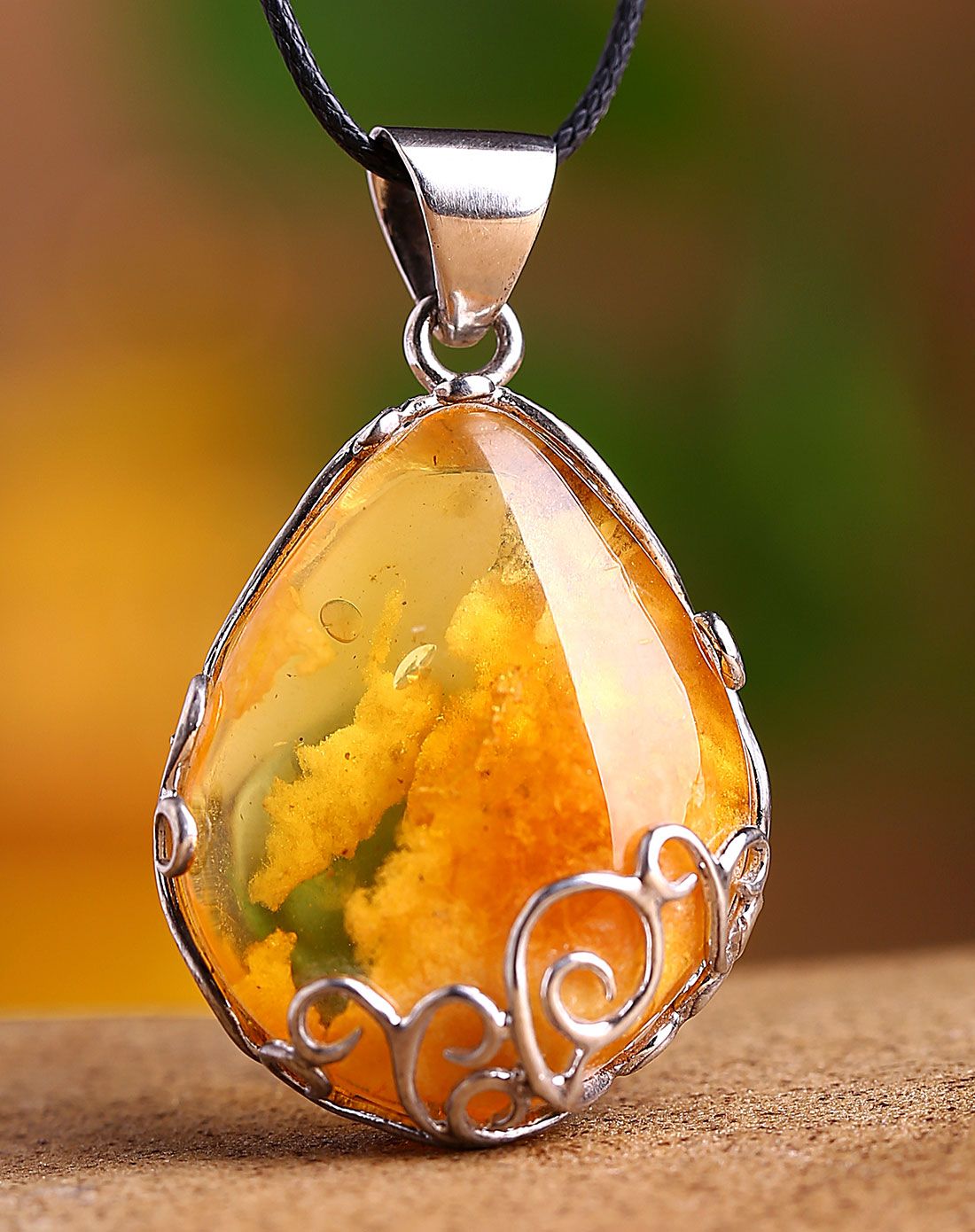 奇幻旅程天然风景珀吊坠附证书(含链子)