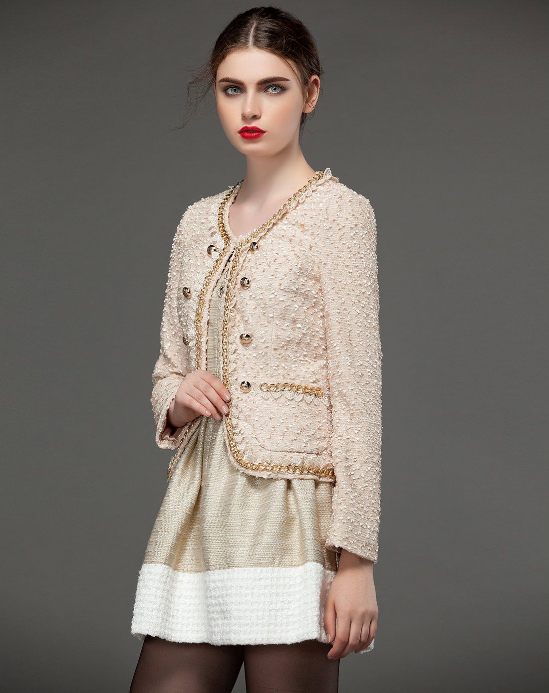 杏色双排扣装饰经典小香风滚边长袖外套