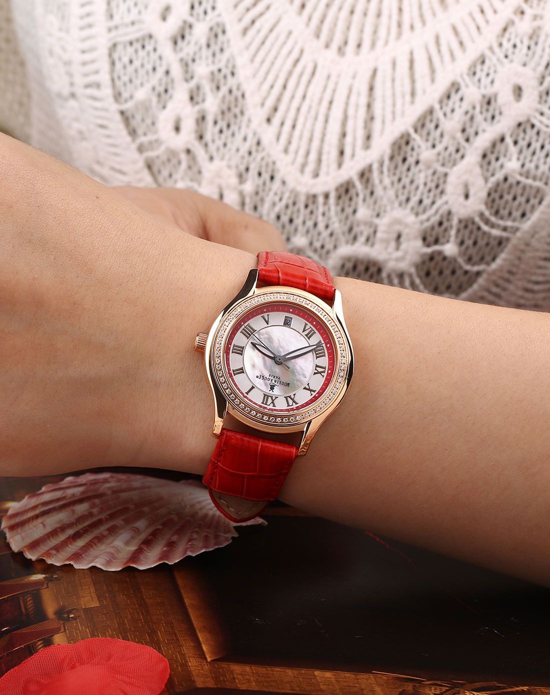 红磨坊moulin rouge 时尚简约玫瑰金石英女表