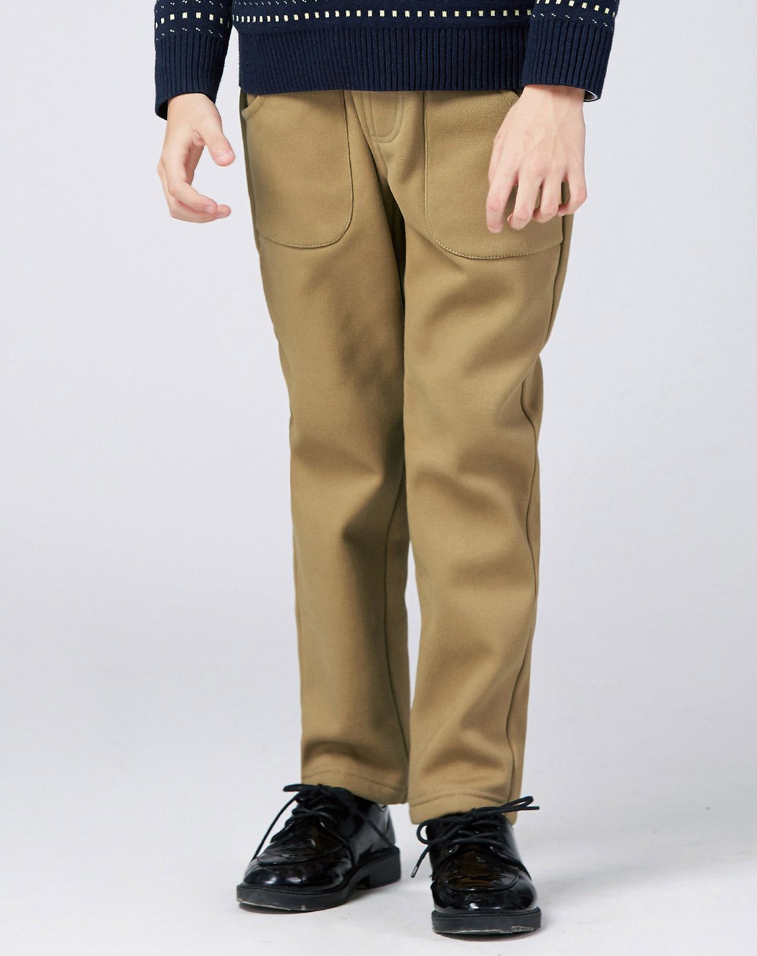男童卡其色裤子