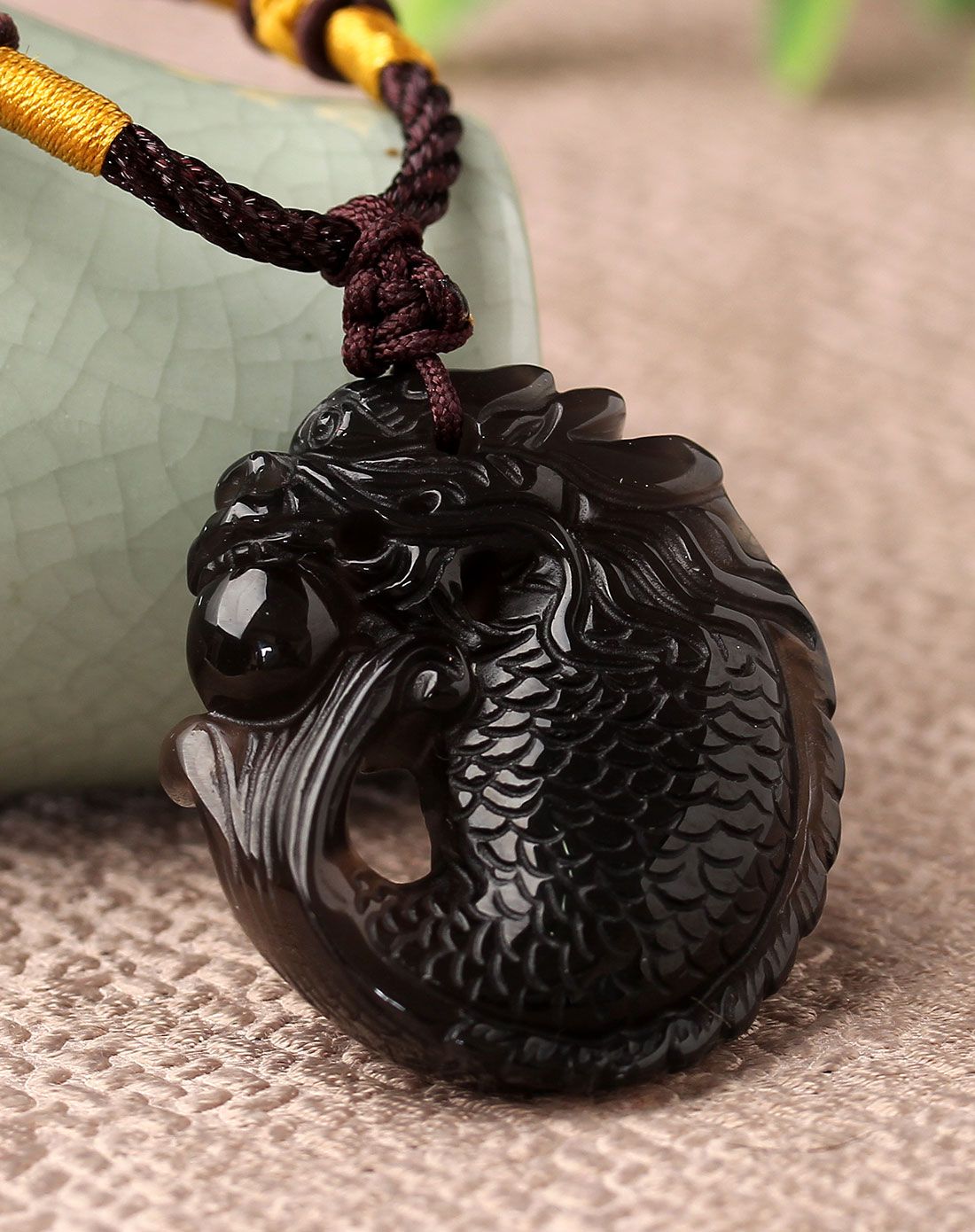 云图饰品专场 招财龙鱼天然黑曜石吊坠附证书