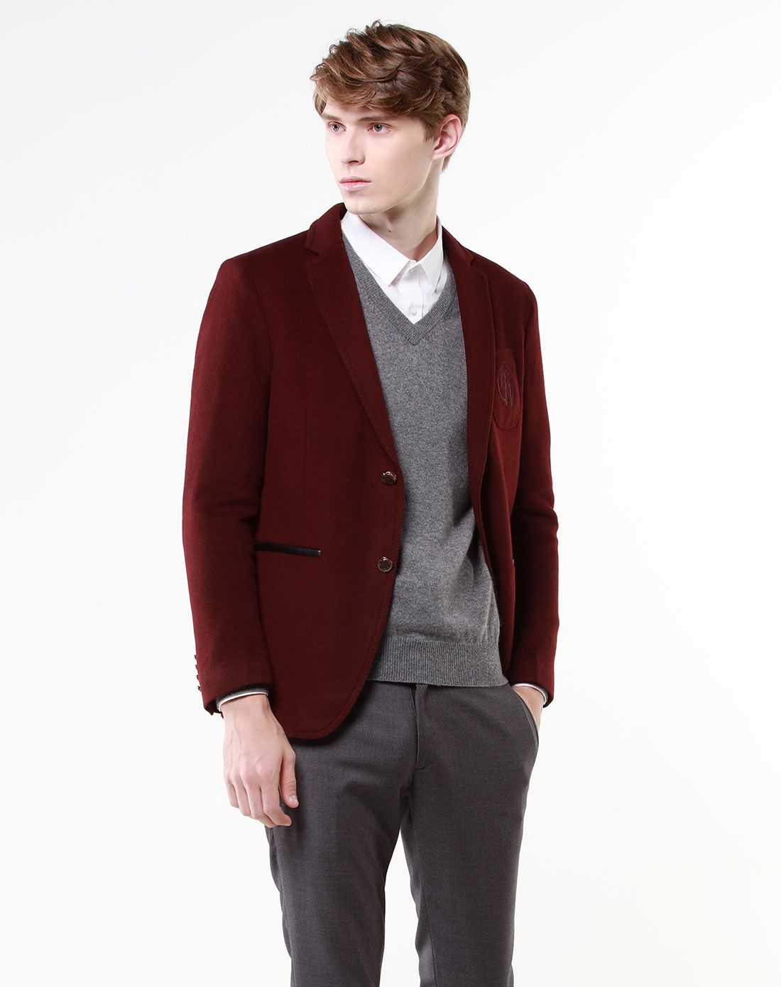 绛红色纯羊毛百搭刺绣贴袋休闲西装