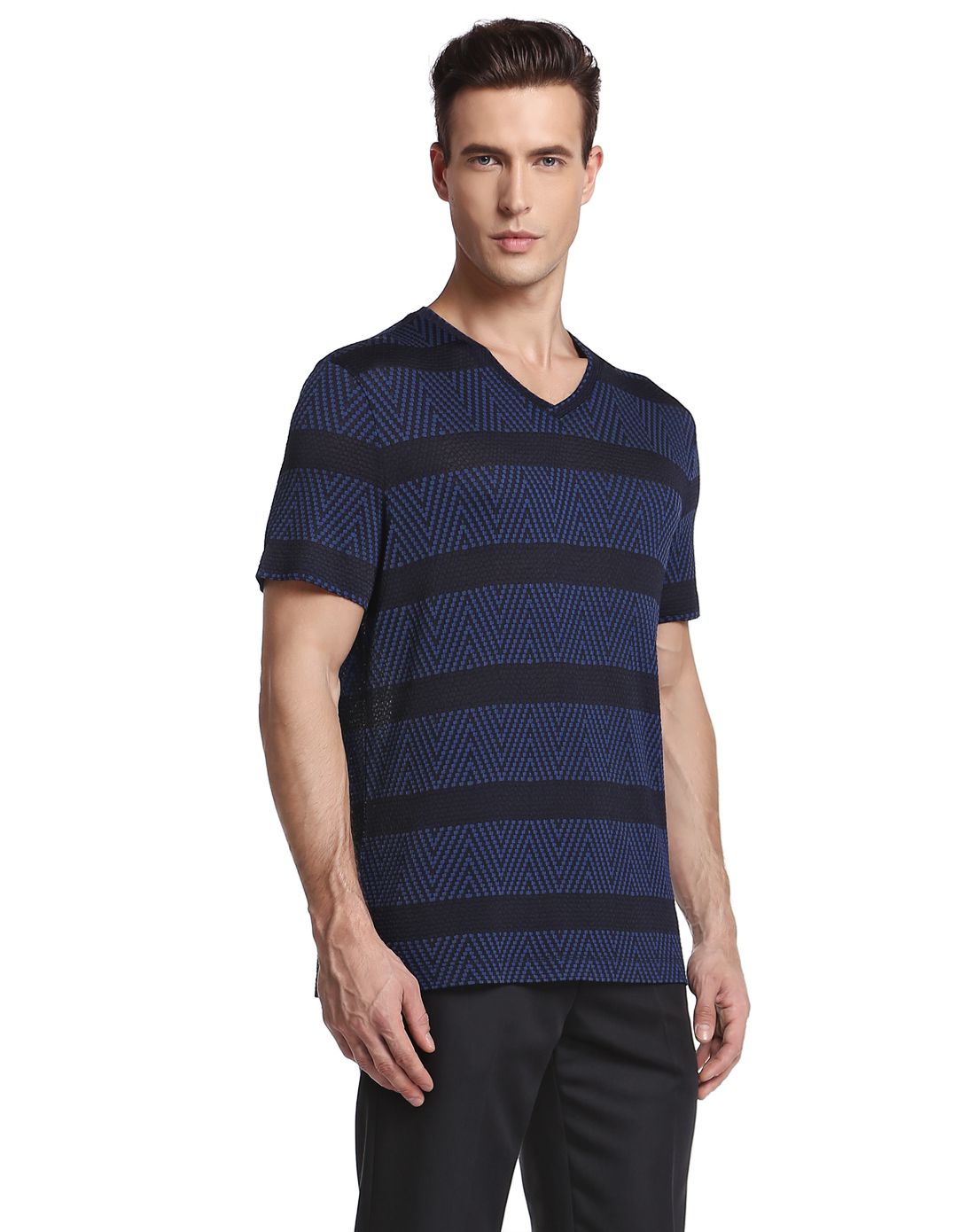 深蓝/黑色个性v领短袖针织t恤