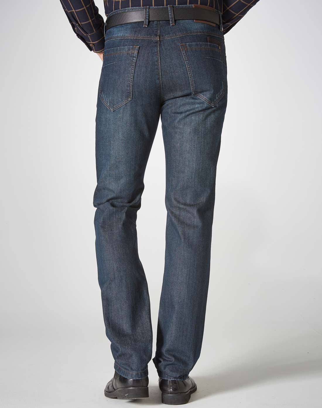 修身休闲中腰牛仔裤