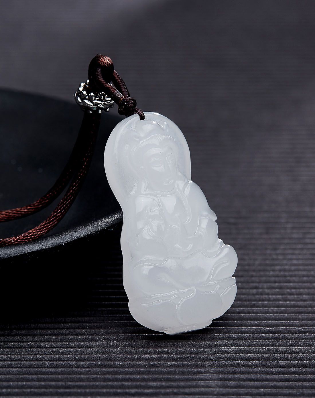 优悦生活 精美平安小观音石英岩质玉吊坠