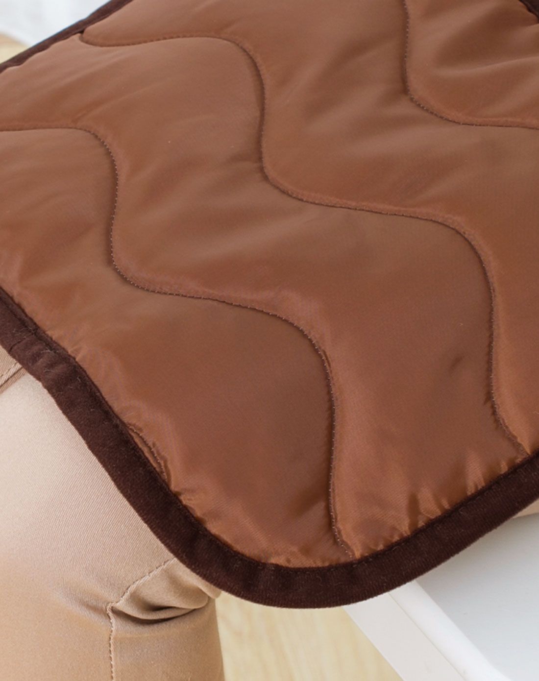 天然矿石纤维蓄热垫