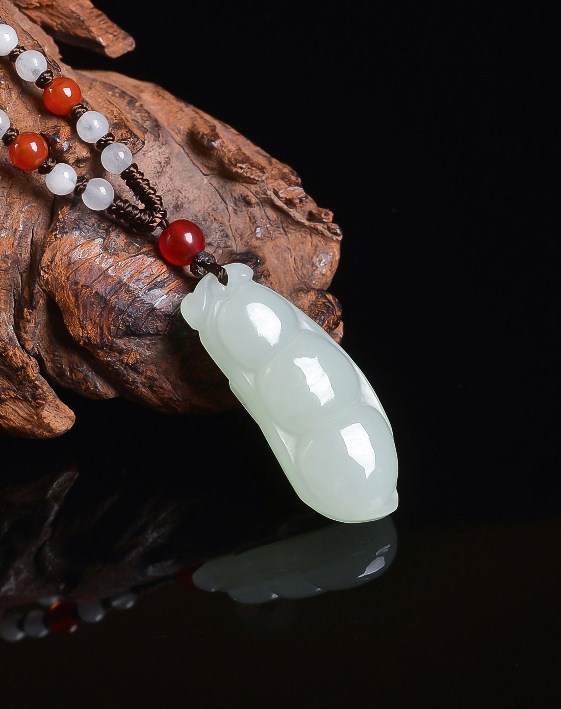 天然和田白玉四季平安豆吊坠