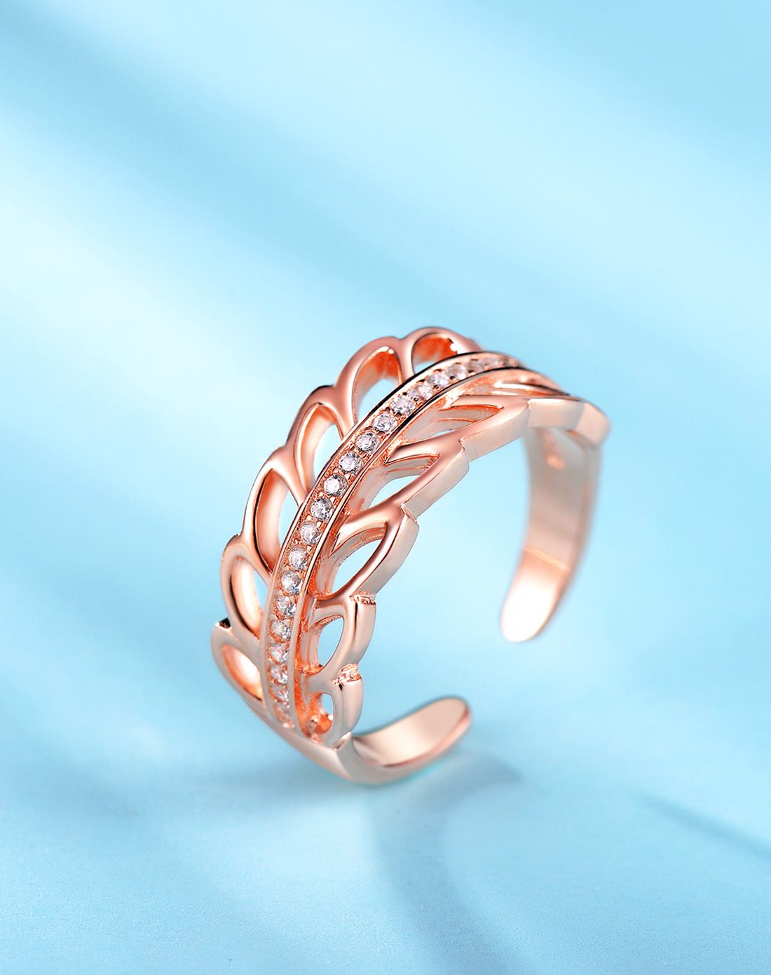 芭莎925银情义绵绵时尚戒指