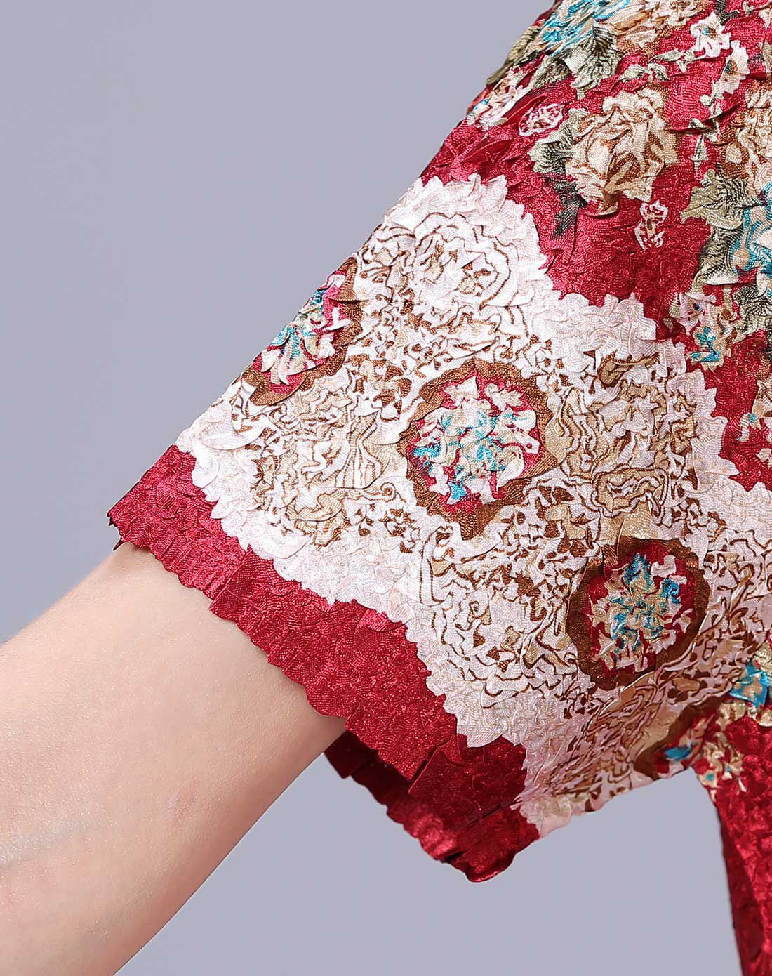 女款红色古典宫廷风短袖上衣