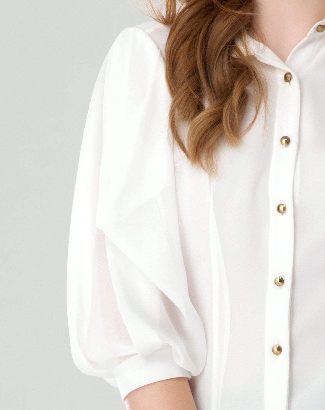 休闲舒适尚缘冷白衬衫