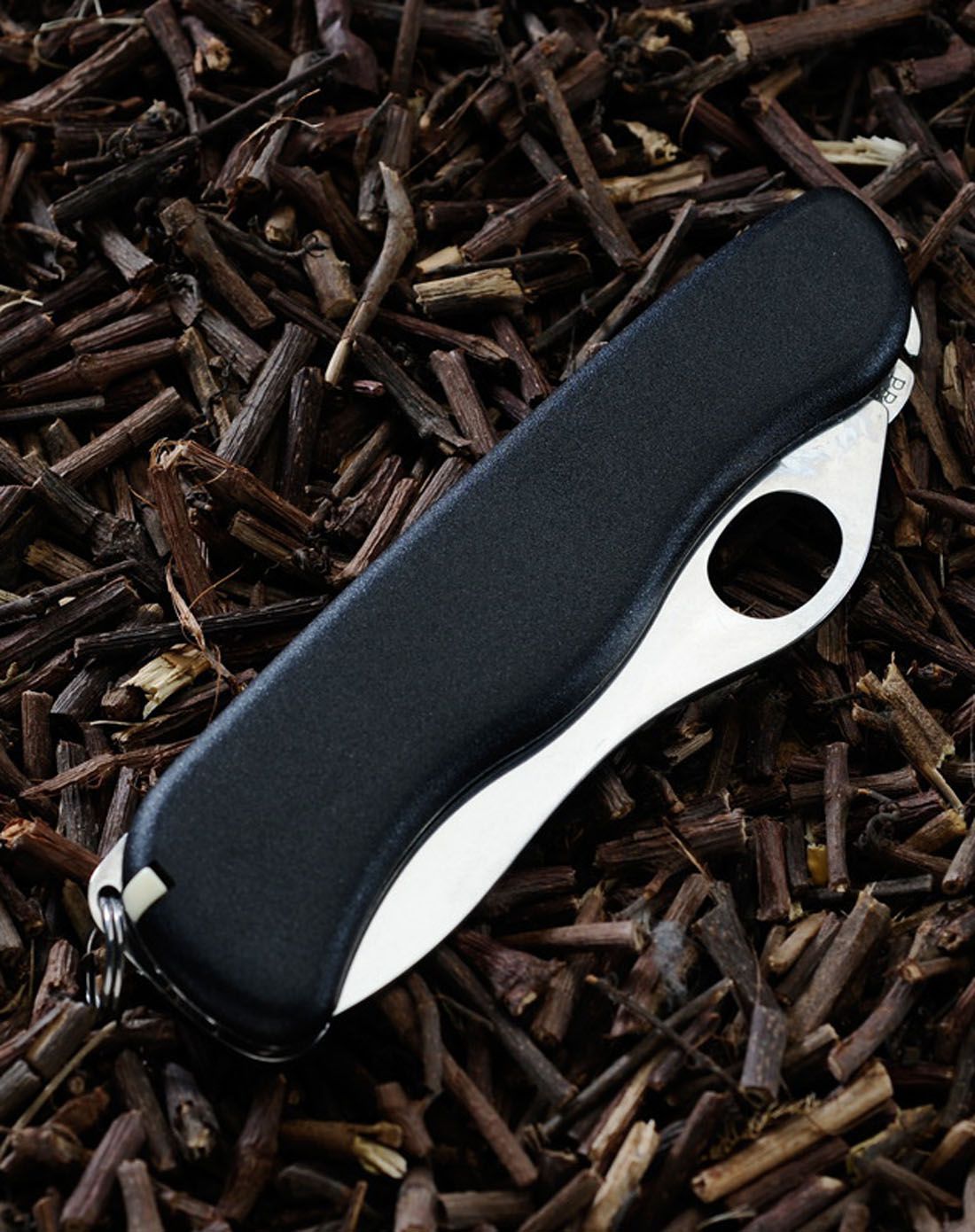 维氏瑞士军刀111mm 哨兵黑色(单手开刀)