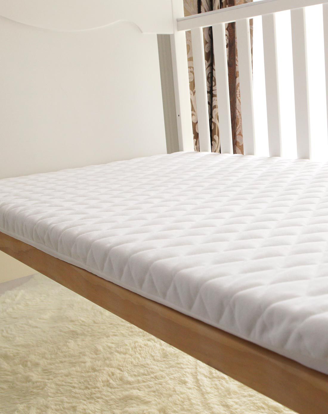 旋转木马白色 环保硬质棉床垫120*60cm套餐