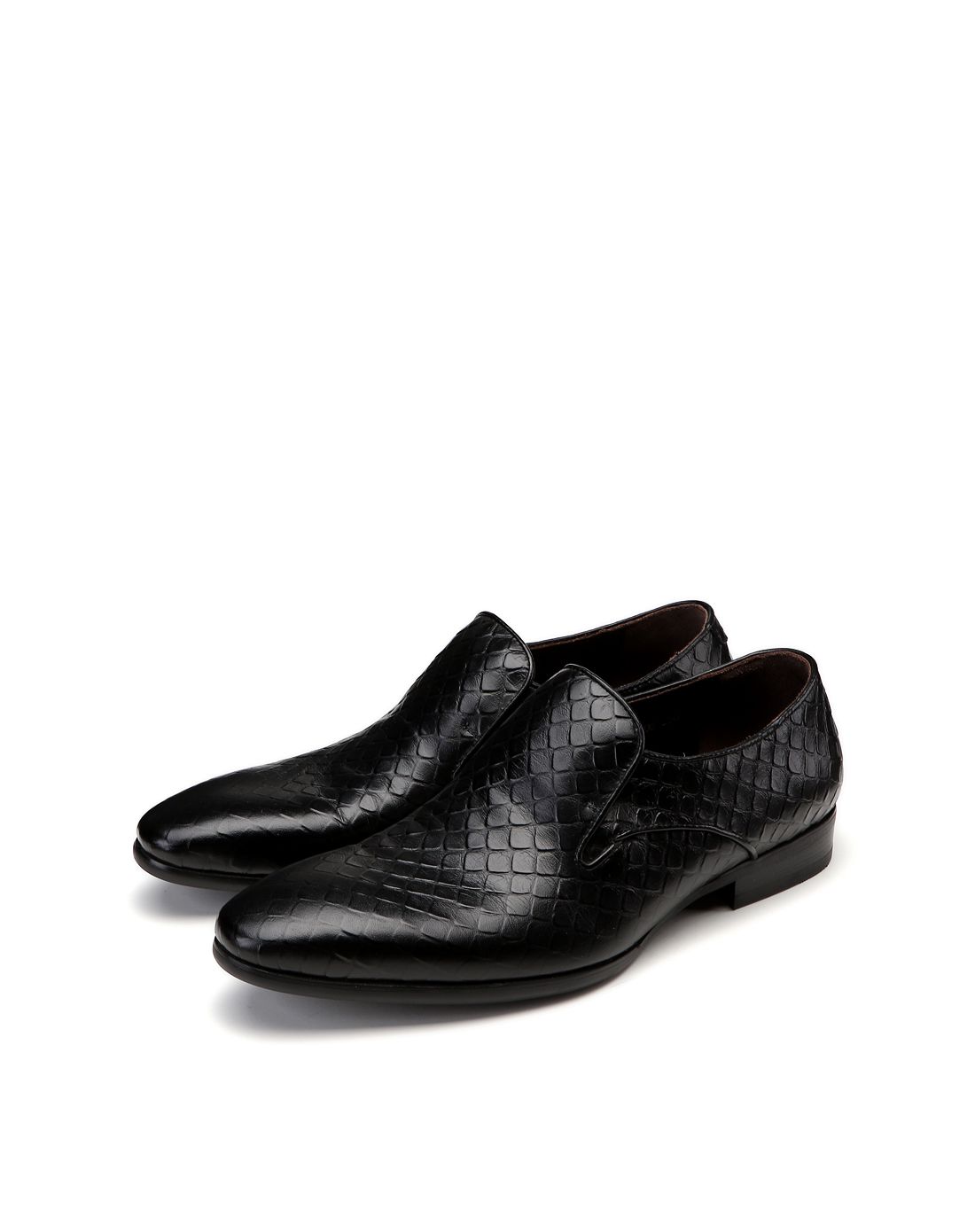 黑色大方尊贵休闲鞋