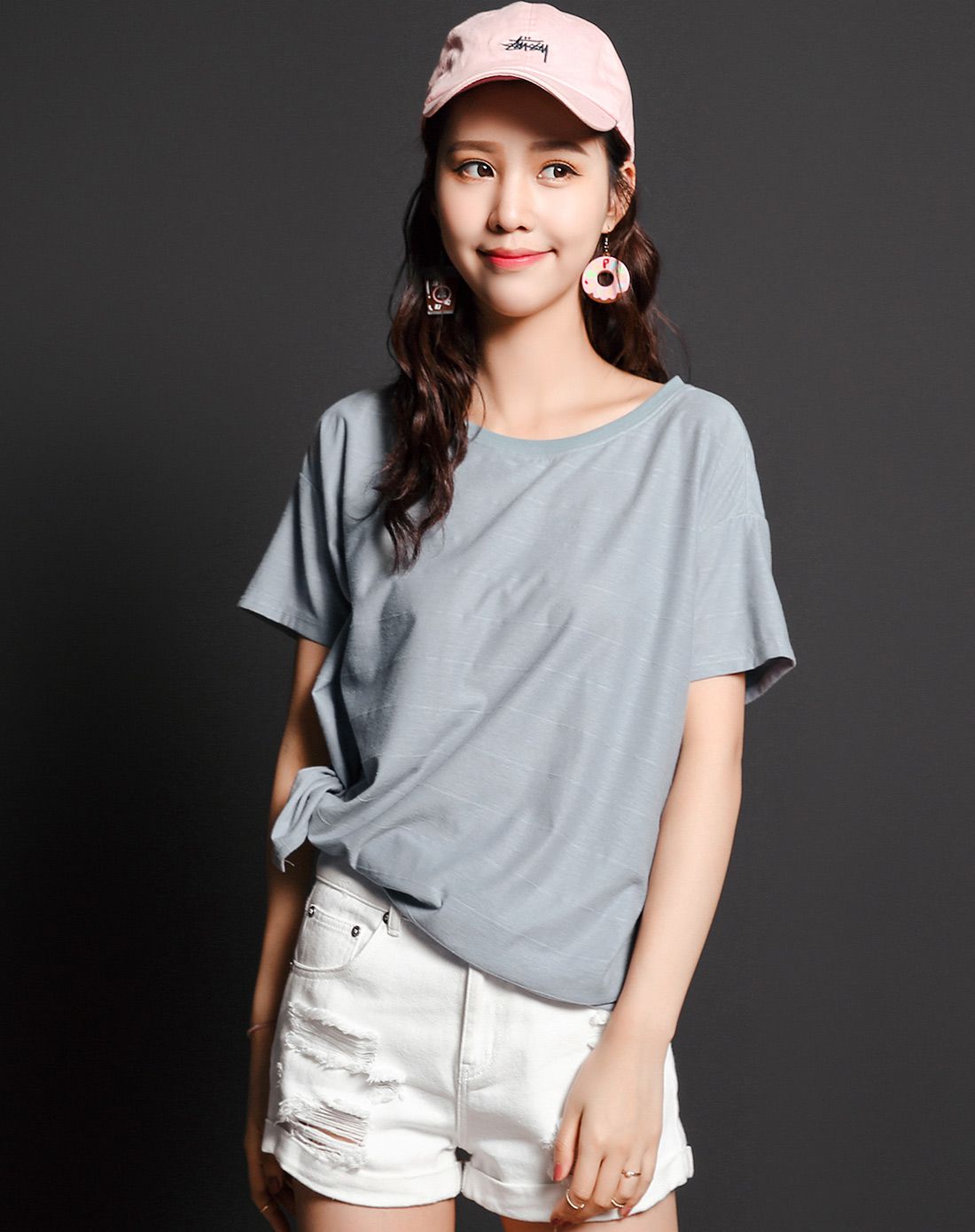 灰蓝色 侧开叉圆领落肩袖t恤