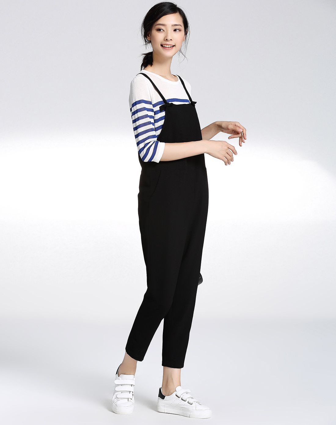 黑色休闲百搭背带裤