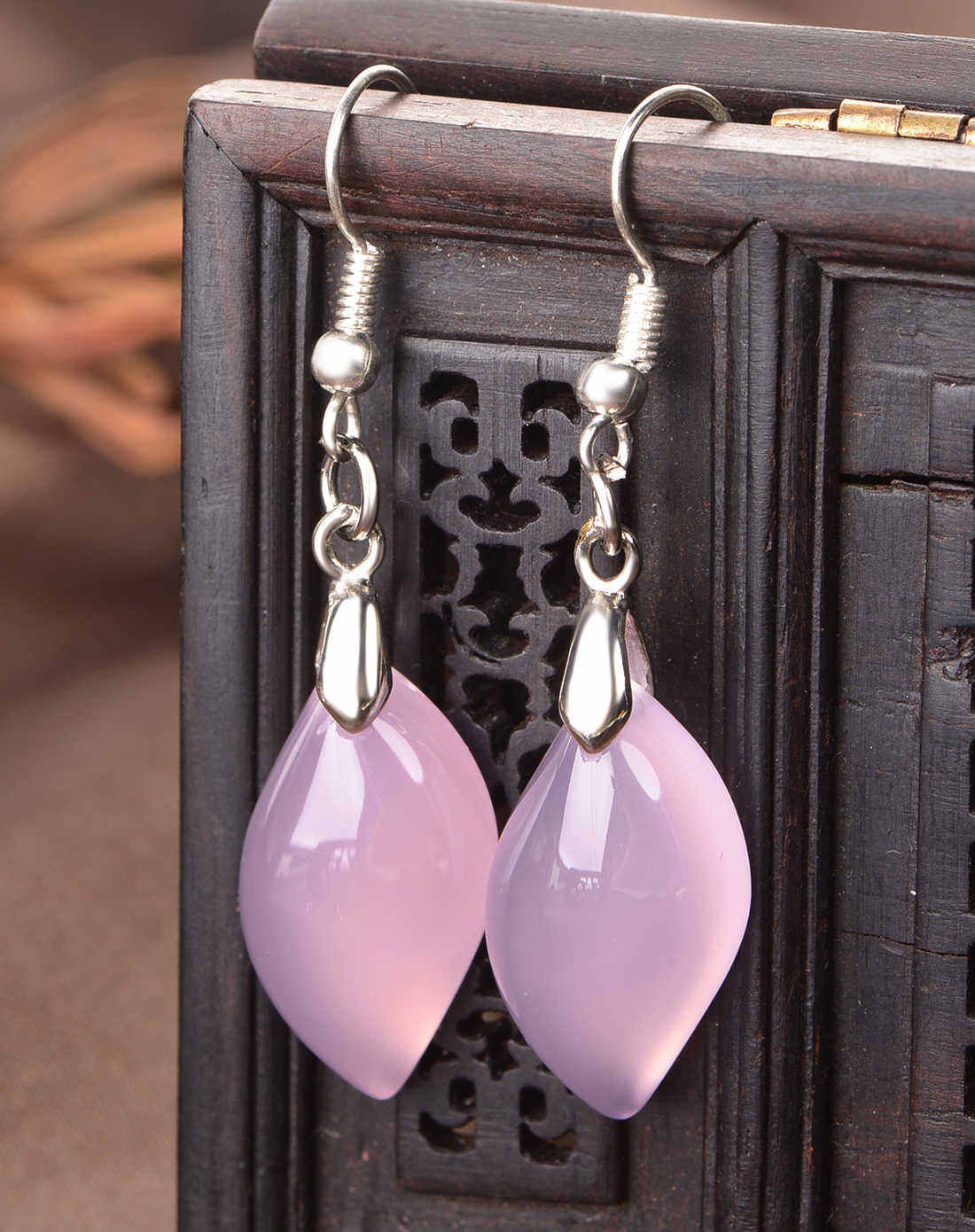 自然机理 粉色随形粉玉髓耳环附证书