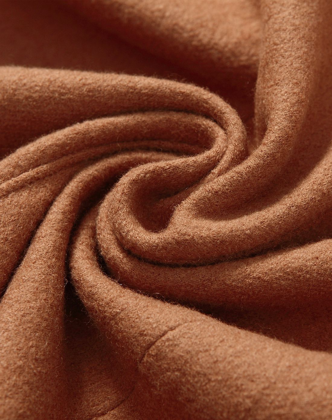 杏色高雅纯羊毛大衣